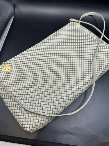 Vintage Whiting & Davis Metal Mesh Shoulder Purse Off White beige