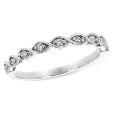 Wedding Ring in White Gold With Diamonds