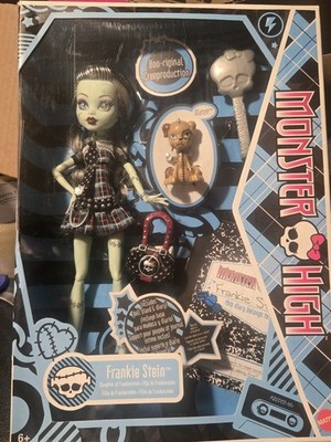 2021 Monster High Frankie Stein Boo-riginal Creeproduction Fashion New Open Box