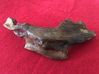 Chinese Vintage 114 Grams 8 In. Agarwood Chip