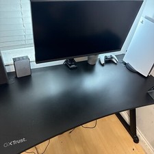 Trust GXT709 Luminus RGB Gaming Desk - Black - 120x60x74cm - Argos
