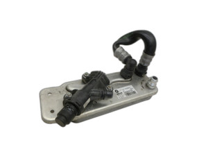 Ölkühler Wärmetauscher für BMW F01 F04 7er AH7 08-12 Hybrid 4,4 330KW 7599546
