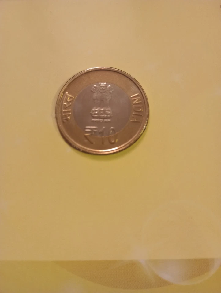 2012 SHREE MATA VAISHNO DEVI SHRINE BOARD 2 UNC ( 5 RUPEE, 10 RUPEE) COINS WITH - Image 2 of 4