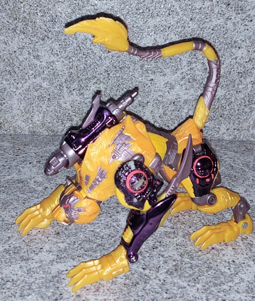 Figura Completa De Colección Transformers Beast Wars Transmetals 2 Cheetor  Foto 2 de 4