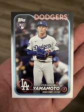 2024 Topps Chrome Update Series - Rookie Debut Yoshinobu Yamamoto #USC108 (RC)