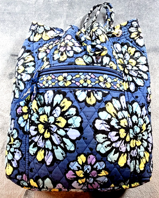 Vera Bradley Quick Draw/Cinch Top Quilted Backpack Bag  display picture 2
