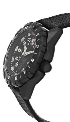 Luminox F-117 'Nighthawk x Skunk Works' 6440 Heritage 44mm Pilot