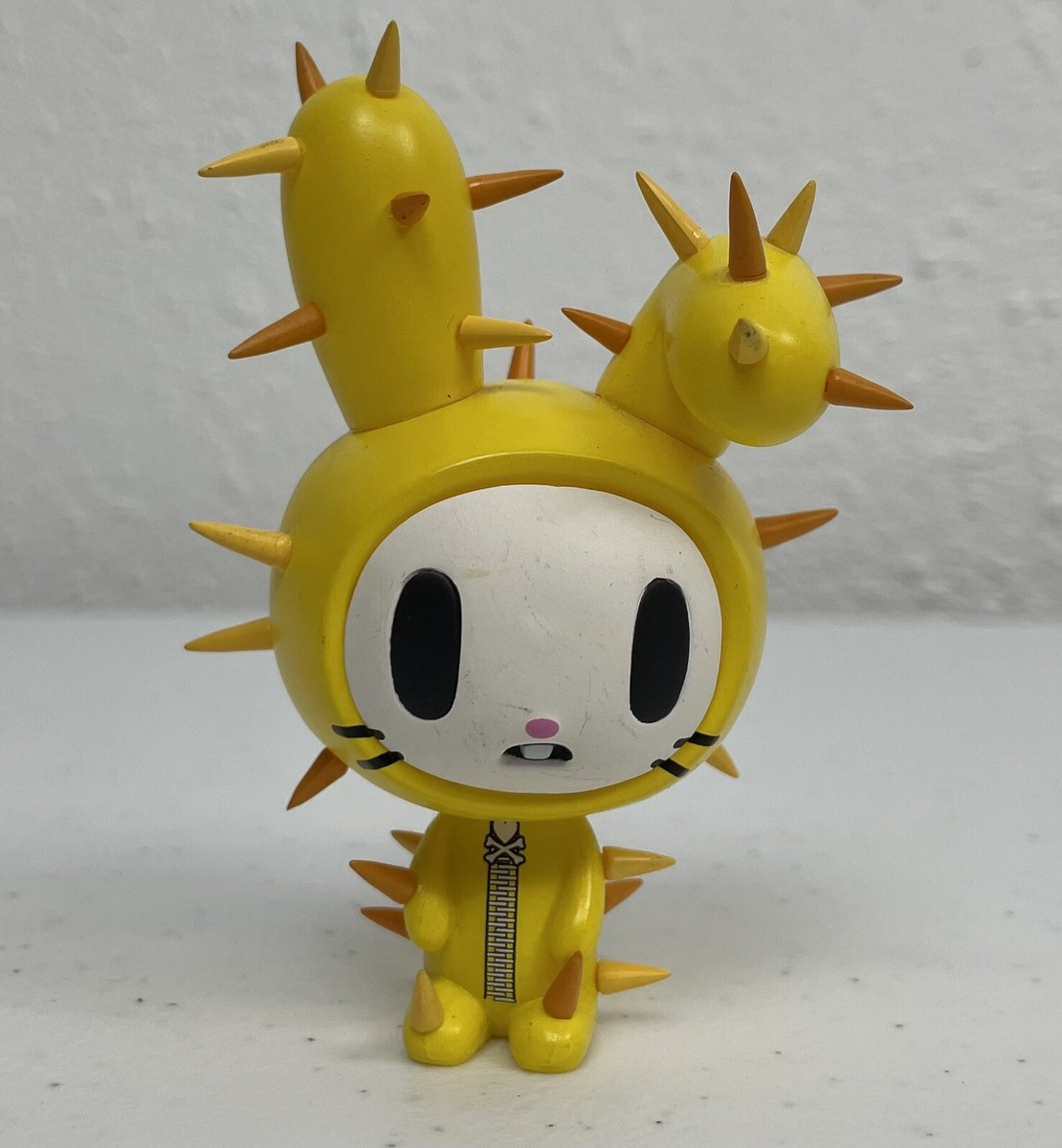 【限定500】Tokidoki Truffle トキドキ トラッフル フィギュア Tokidoki Truffle Cactus Friend Yellow Rabbit Vinyl Figure by