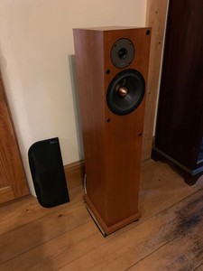 proac centre speaker