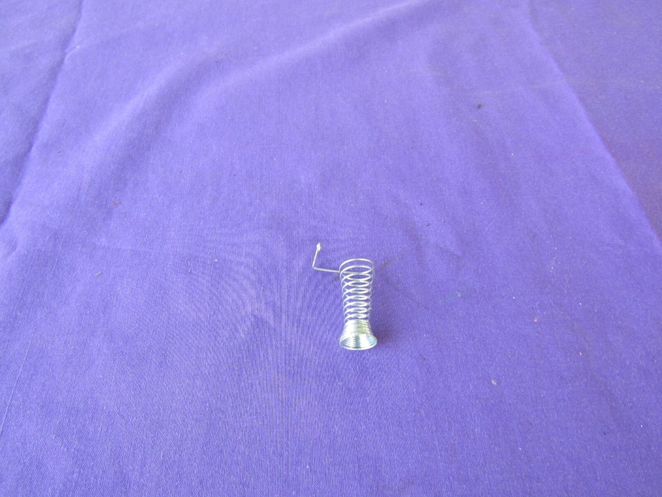Sewing Machine Quilting Darning Foot Sprung Spring Needle Clamp Vintage ...