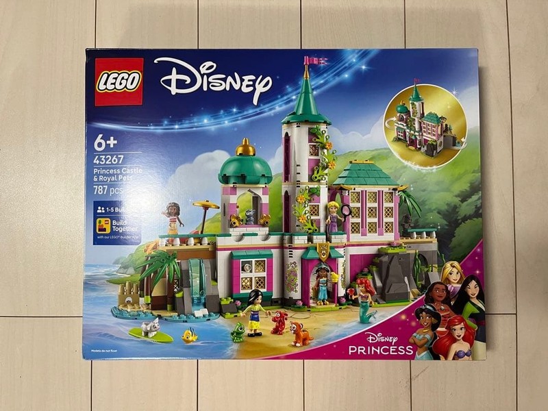 LEGO 43267 Disney Princess Castle & Royal Pets Building 787 Pc Set  Official New