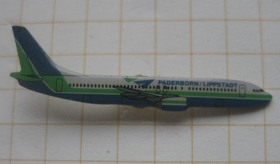PADERBORN LIPPSTADT / BOEING FLUGZEUG / FLUGHAFEN ........... Airline-Pin (183c)