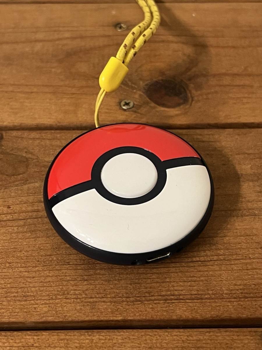 Pokémon GO PLUS + Nintendo Pokémon GO Plus + Bluetooth Auto Catch –Authentic, Tested