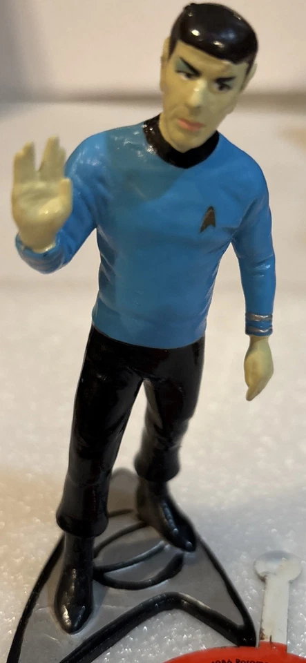 Figura de Star Trek Mr. Spock 1991 insignia de libros de bolsillo Paramount y Tin Spock Foto 3 de 4