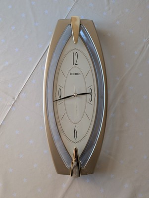 Seiko Conceptual Series Wanduhr - beschädigt, aber voll funktionsfähig 