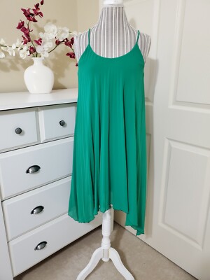 H&M Green Chiffon Pleated Flowy Dress Spaghetti Straps