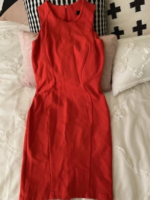 cue red dress