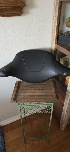 Motorcycle Passenger Wrap-around Sissy Bar Backrest Pad 24x13 - Picture 3 of 10