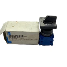 NEW IN BOX  Kraus & Naimer 20A 600VAC 3-Position Rotary Switch CH10