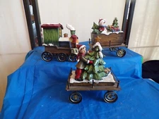 Set of 3 Transpac tii Collection X1037 Resin & Metal Holiday Train