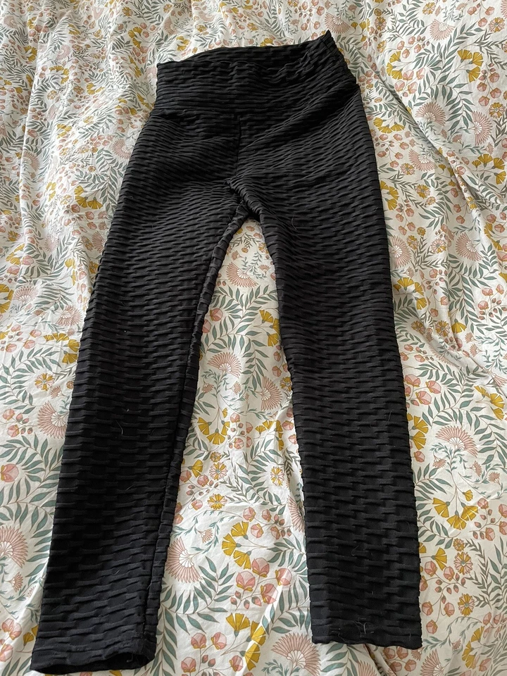 Legging Noir effet push-up S - Photo 1/4