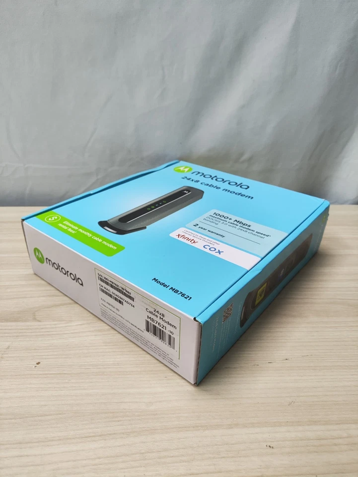 Motorola 24x8 Cable Modem Model MB7621 DOCSIS 3.0 1000+Mbps WiFi Router - Image 2 of 4