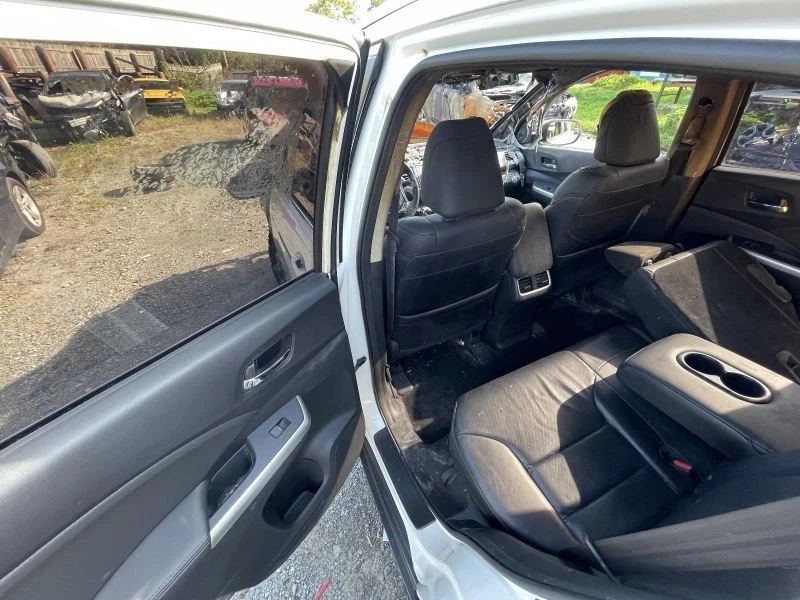 2015-2016 HONDA CR-V LEFT ROCKER W/POST WHITE PC: NH603PX -EX-L- 49330 - Image 2 of 4