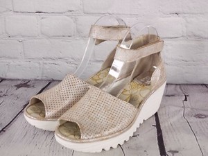 fly london yake sandals