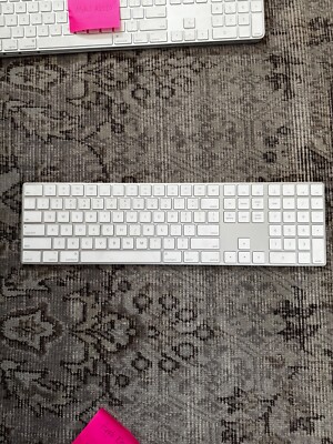 Apple A1843 Wireless Rechargeable Bluetooth Magic Keyboard With Numeric Keypad