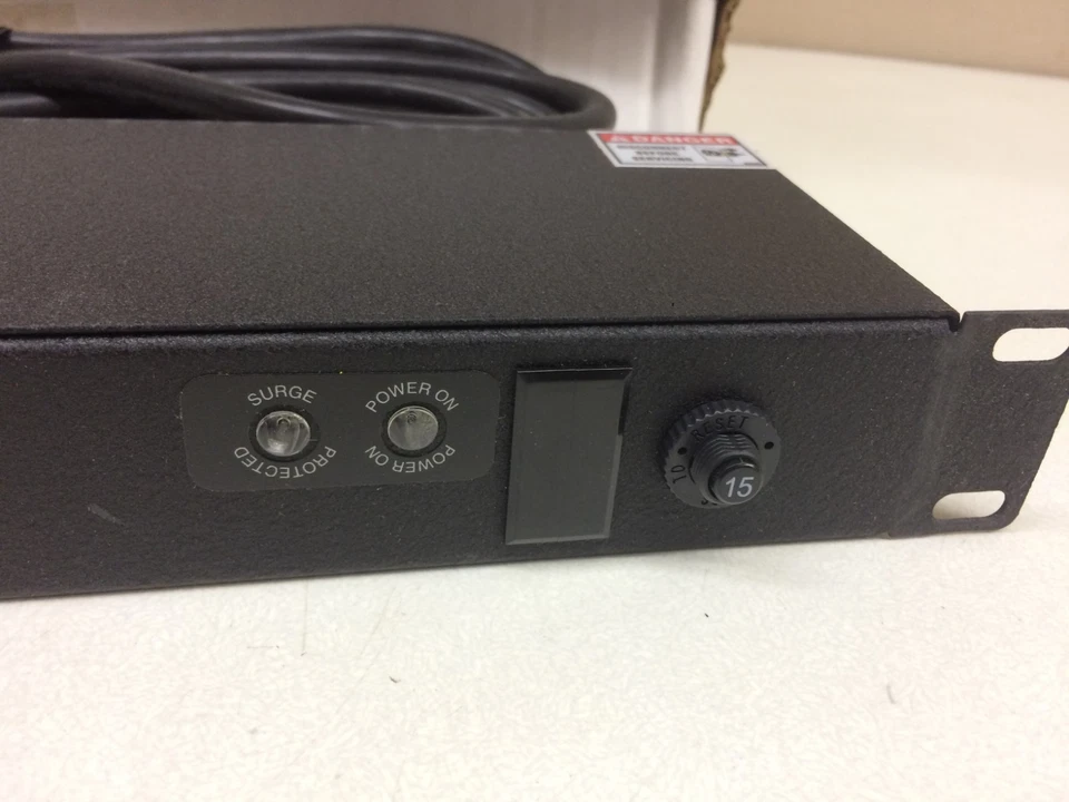 NEW Geist SPTN064-15TL 6-outlet 12A 125V Surge Protector Strip Twist-Lock - Image 3 of 4