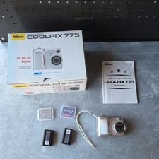 Nikon COOLPIX 775 Vintage Digital Camera With Box Batteries & Memory Cards