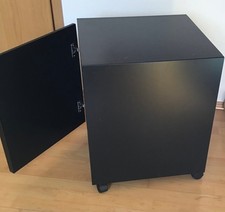 Vitsoe Büroschrank Schreibtisch Rollcontainer schwarz Tür Designklasser schwarz