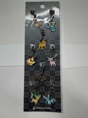 Official Pokemon Center Japan Metal Keychain Charm Clip Keyring - Eevee & Friend