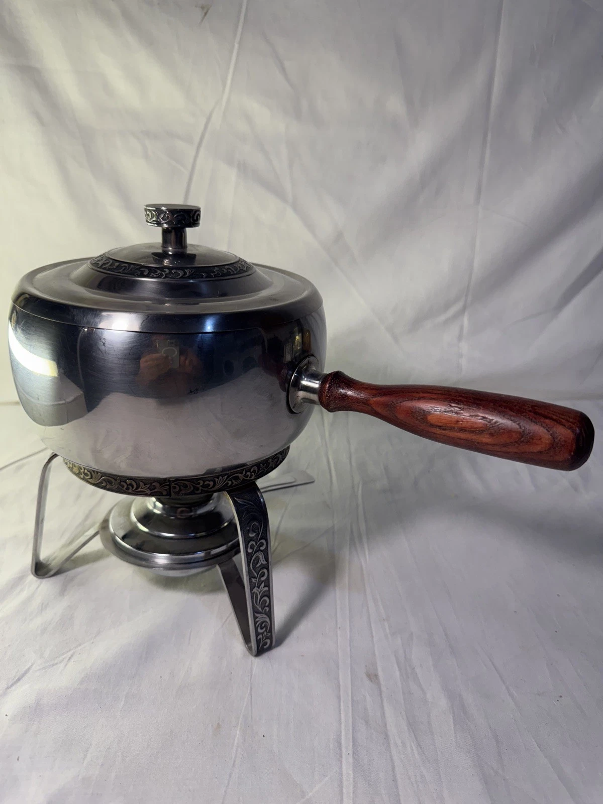 Vintage 60’s Fondue Set Beautiful Metal work and gorgeous mint all parts new