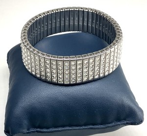 Vintage Swan W/Swarovski Clear Rhinestone Crystals Silver Stretched Bracelet