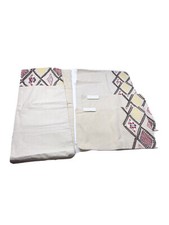 Threshold Table Runner  4 Placemats Embroidered Beige With Diamond Pattern edge