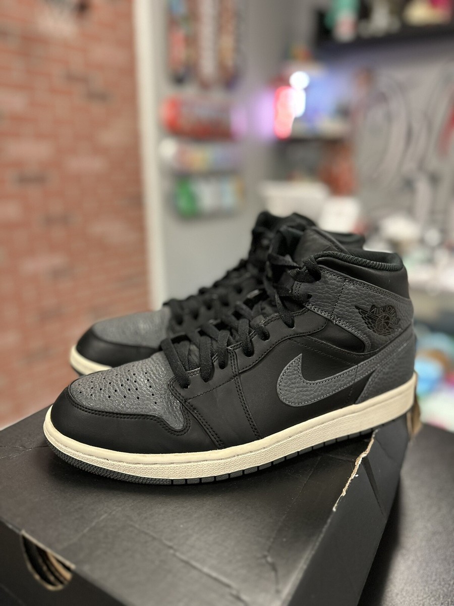 Size 10.5 - Jordan 1 Mid Dark Grey 2018 554724-041 100% Authentic