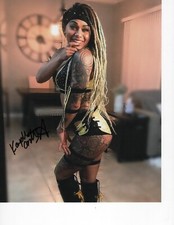 WWE KAYDEN CARTER SIGNED SEXY POSE 8X10
