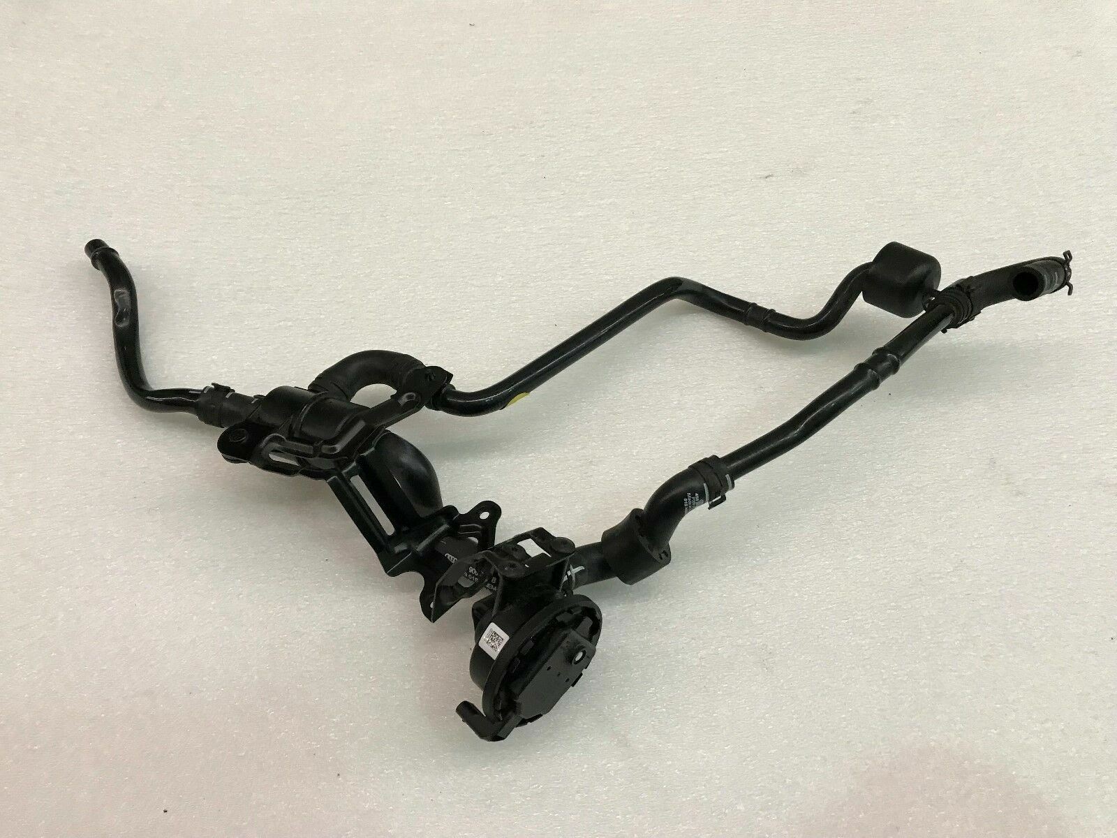LAMBORGHINI HURACAN LP610 EVAPORATOR AIR VALVE WITH AIR HOSE OEM 8K0906253J