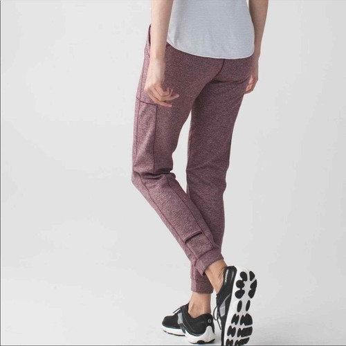 Lululemon Base Runner III Pant Jogger 