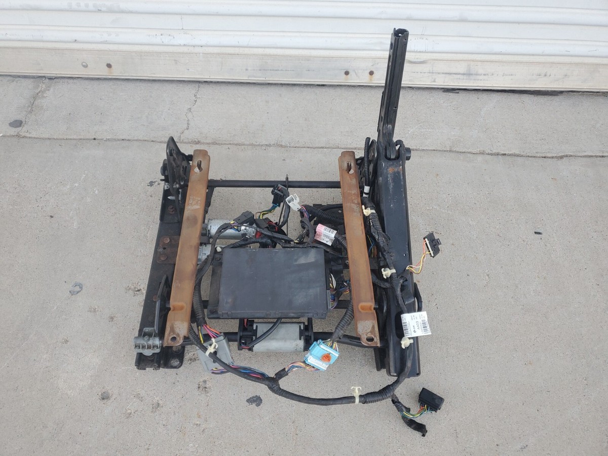 サードシート 03サバーバン tahoe lt純正 03 04 05 06 Chevy Tahoe AN3 Memory 8 Way Power Seat Track With