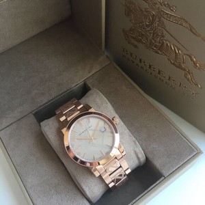womens rose gold burberry watch