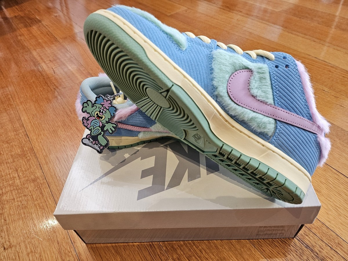 VERDY × Nike SB Dunk Low QS Nike SB Dunk Low QS Visty by Verdy Shoe Review! - YouTube