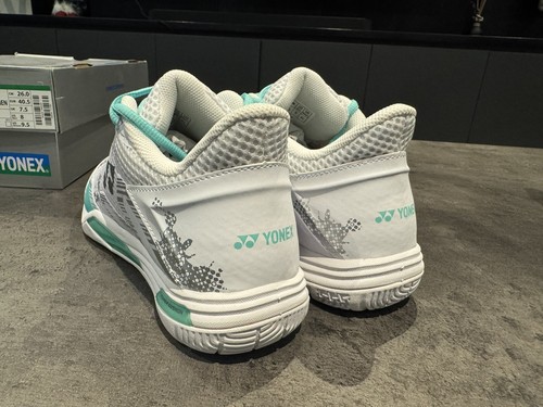 NEW YONEX ECLIPSION Z POWER CUSHION BADMINGTON / SQUASH Trainers Z3 WHITE UK 7.5 - Picture 16 of 16