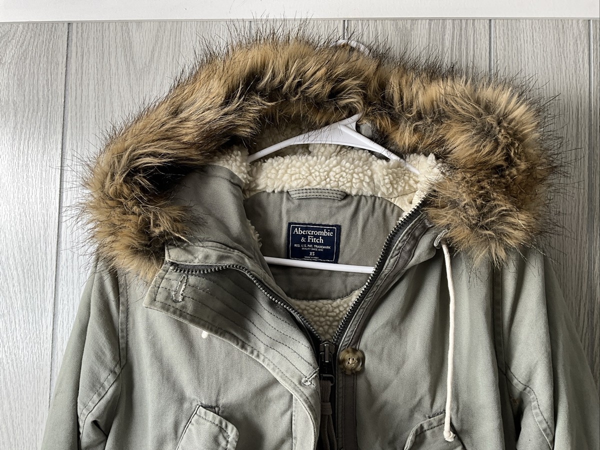 Abercrombie Fitch Olive Faux Fur Hood Sherpa Military Style Parka