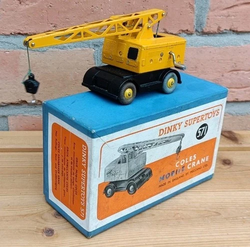 DINKY TOYS NO.571 COLES MOBILE CRANE(Original)