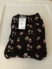 NWT Rue21 L/XL Pretty Black Floral Leggings