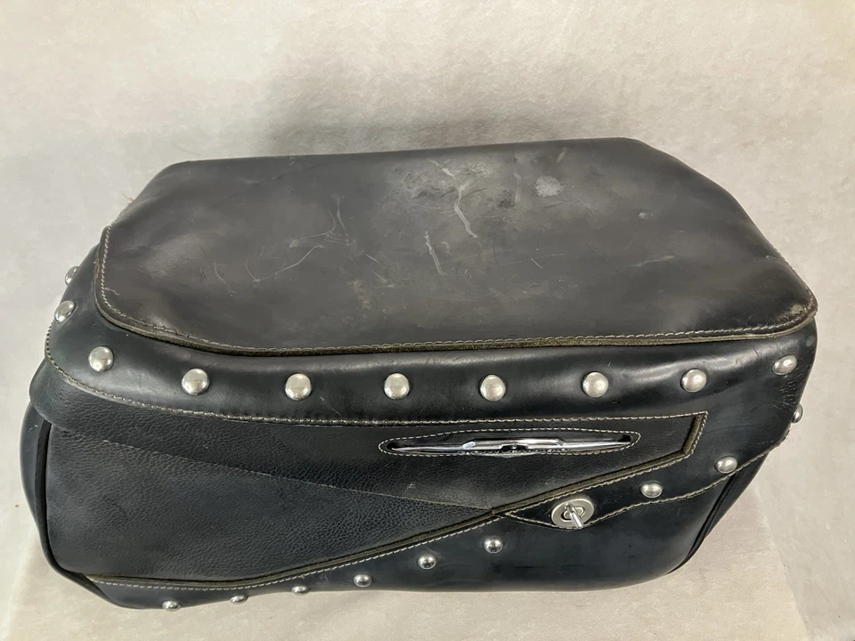 Bolsas de sillín izquierda y derecha Suzuki Boulevard Foto 4 de 4