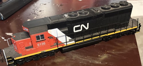 HO Scale Canadian National 6136 SD40-2 Diesel Locomotive. Track Tested