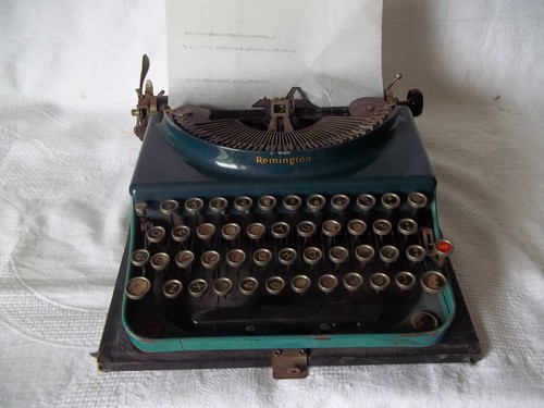 Máquina de escribir portátil modelo Remington verde azulado vintage de los años 20 #V254725 sin estuche - Imagen 2 de 19